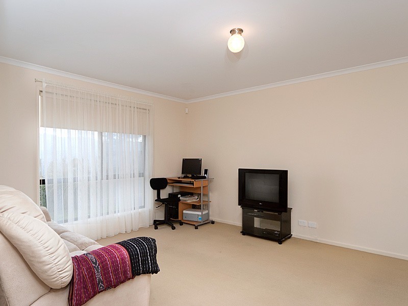 12 Scarborough Way, Mount Barker SA 5251