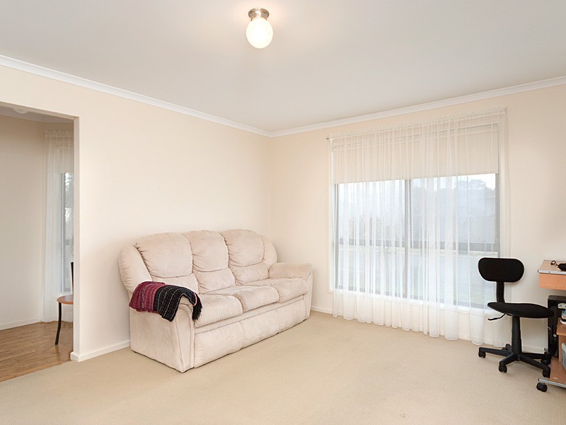 12 Scarborough Way, Mount Barker SA 5251