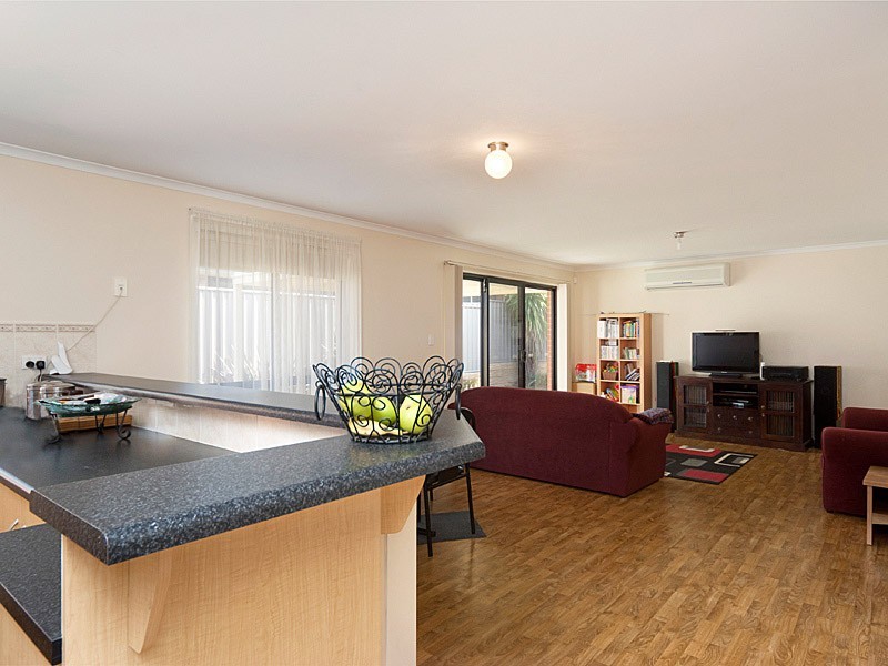 12 Scarborough Way, Mount Barker SA 5251