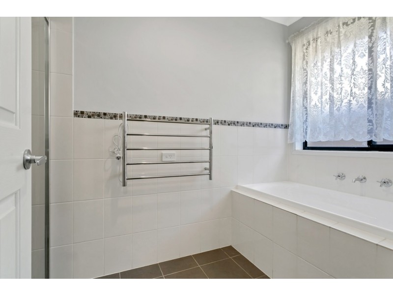 7 Sullivan Road, Strathalbyn SA 5255