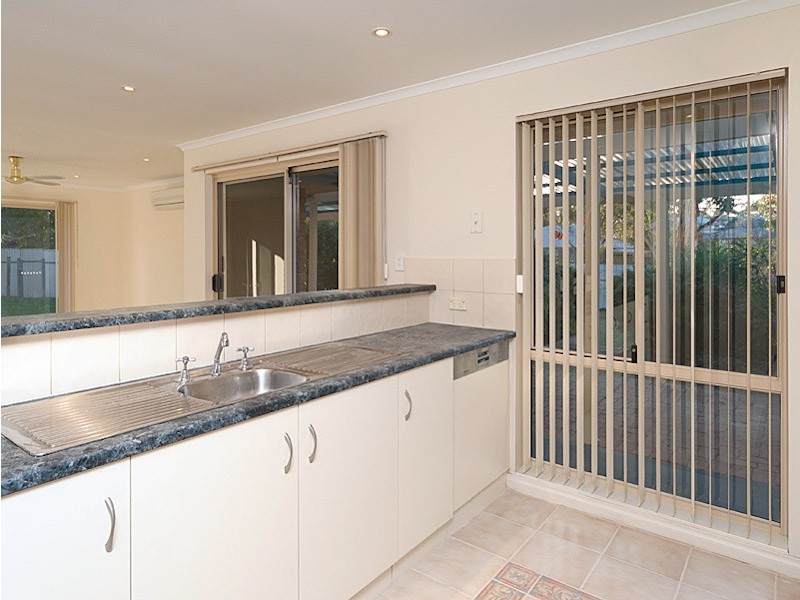 12 Douglas Drive, Mount Barker SA 5251