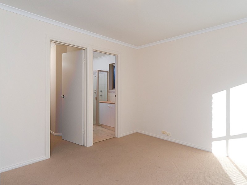 12 Douglas Drive, Mount Barker SA 5251