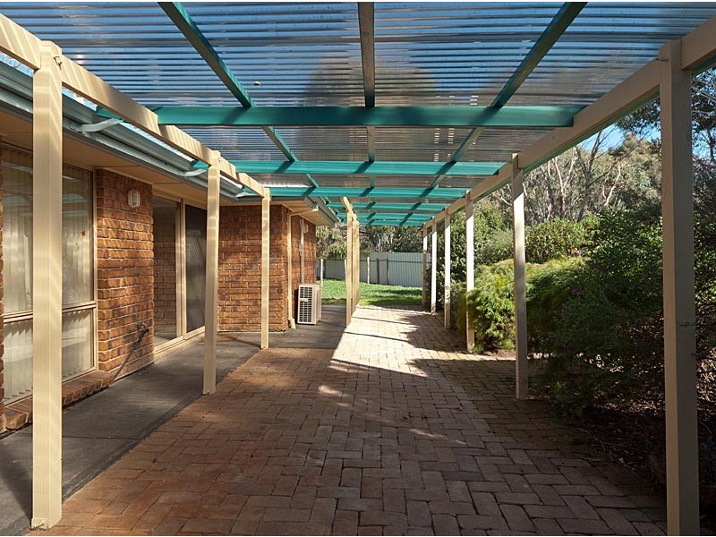 12 Douglas Drive, Mount Barker SA 5251