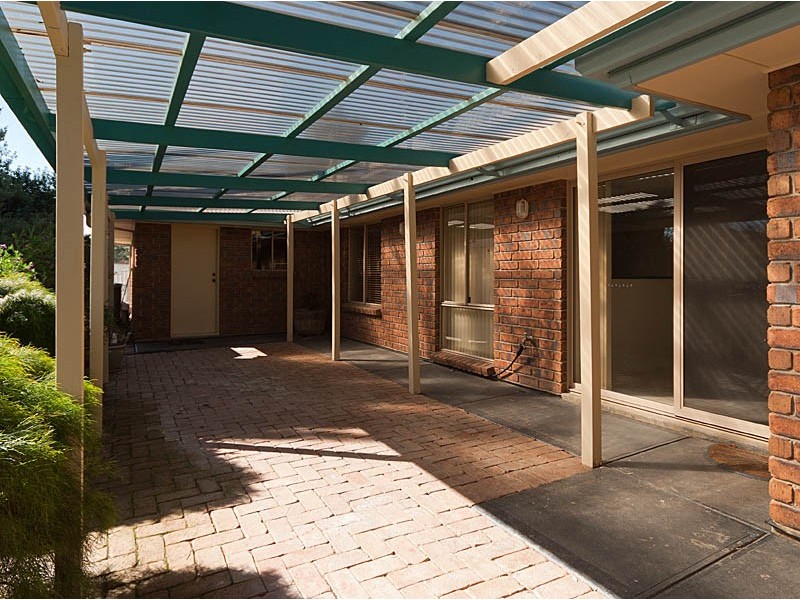 12 Douglas Drive, Mount Barker SA 5251