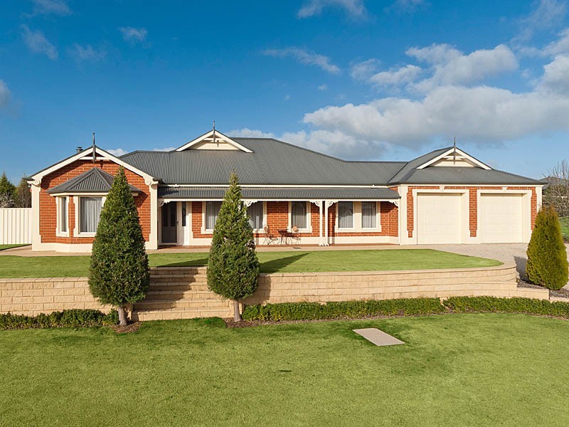 20  Pontiac Road, Mount Barker SA 5251