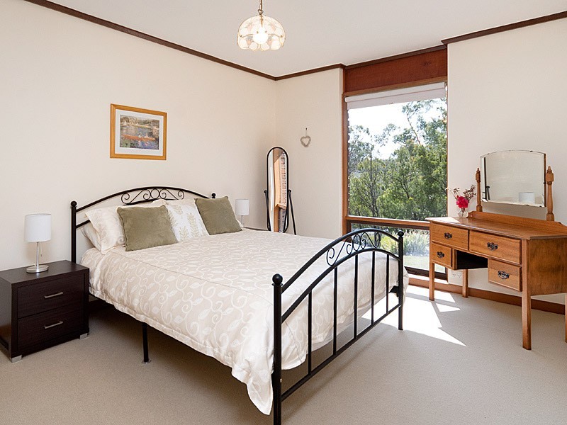 49 Badenoch Road, Carey Gully SA 5144