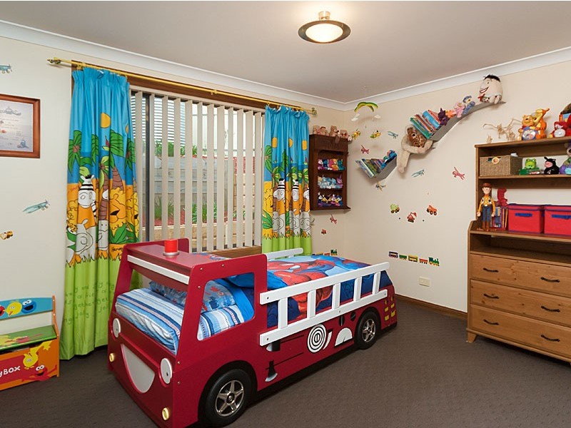 37 Saint Marks Drive, Woodside SA 5244