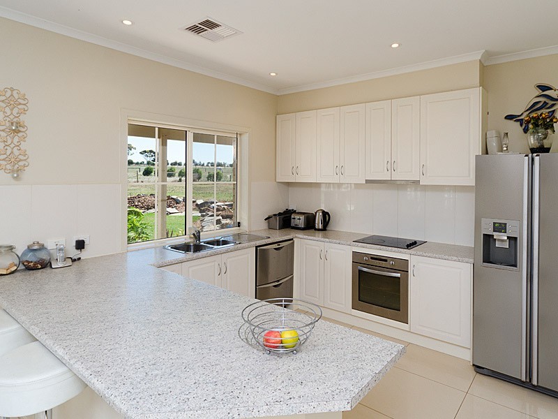 23 Trainers Way, Strathalbyn SA 5255
