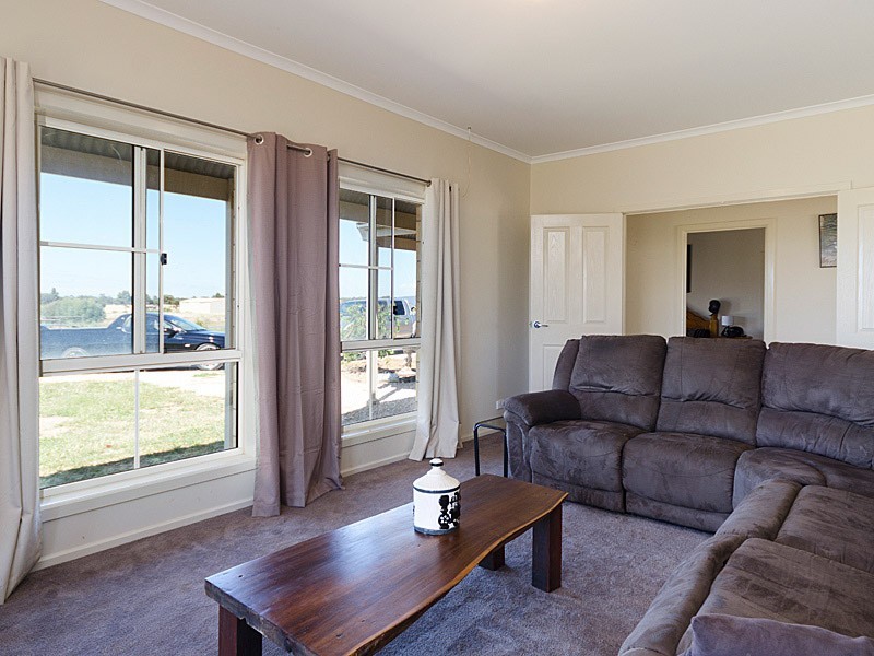 23 Trainers Way, Strathalbyn SA 5255