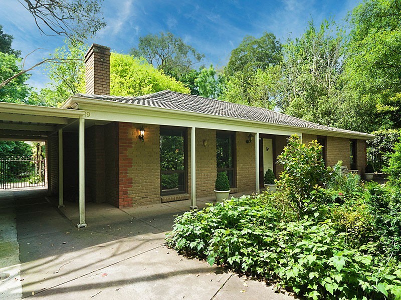 19 Wycombe Road, Aldgate SA 5154