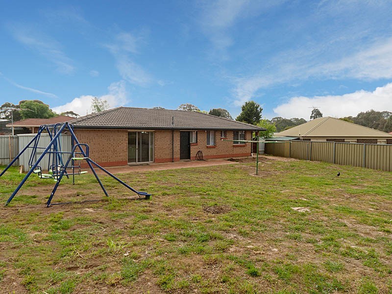 4 Douglas Drive, Mount Barker SA 5251