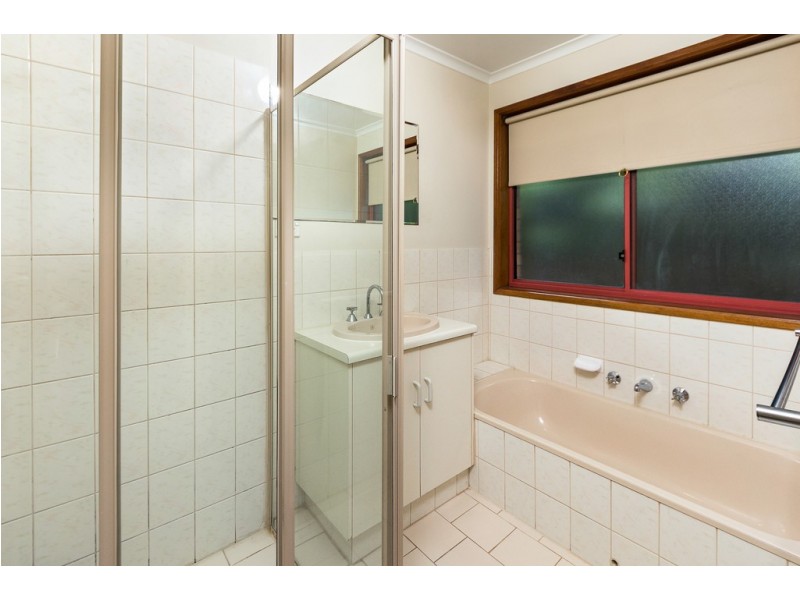 13 Boronia Court, Mount Barker SA 5251