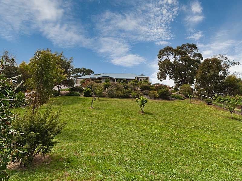 165 Burnbank Way, Mount Barker SA 5251