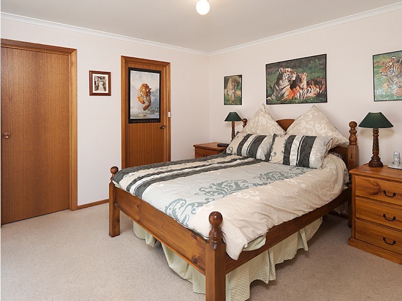 34 Parker Avenue, Strathalbyn SA 5255