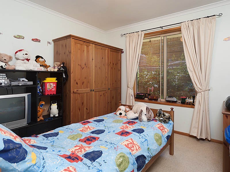 34 Parker Avenue, Strathalbyn SA 5255