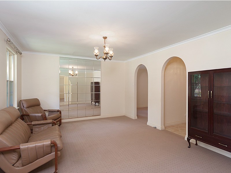 17 Memorial Drive, Mount Barker SA 5251