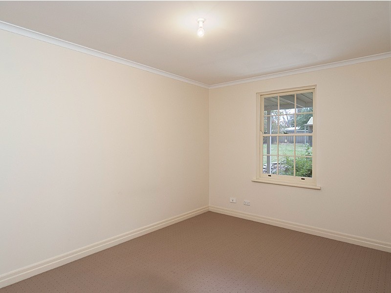 17 Memorial Drive, Mount Barker SA 5251
