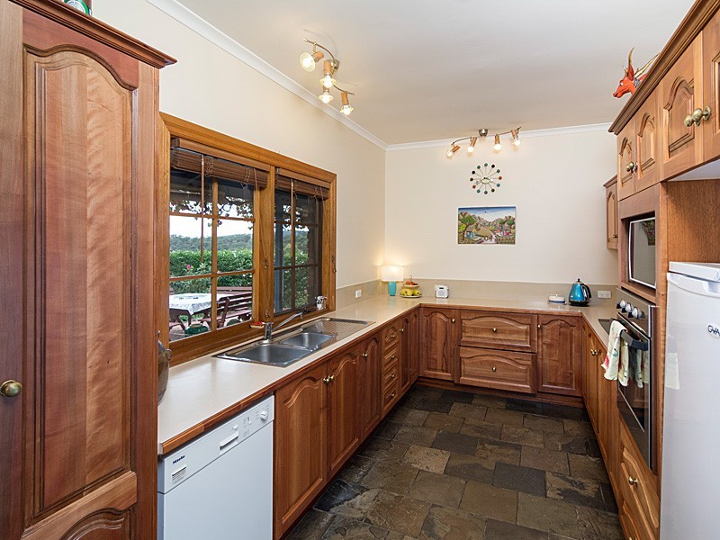 32 Walker Avenue, Heathfield SA 5153