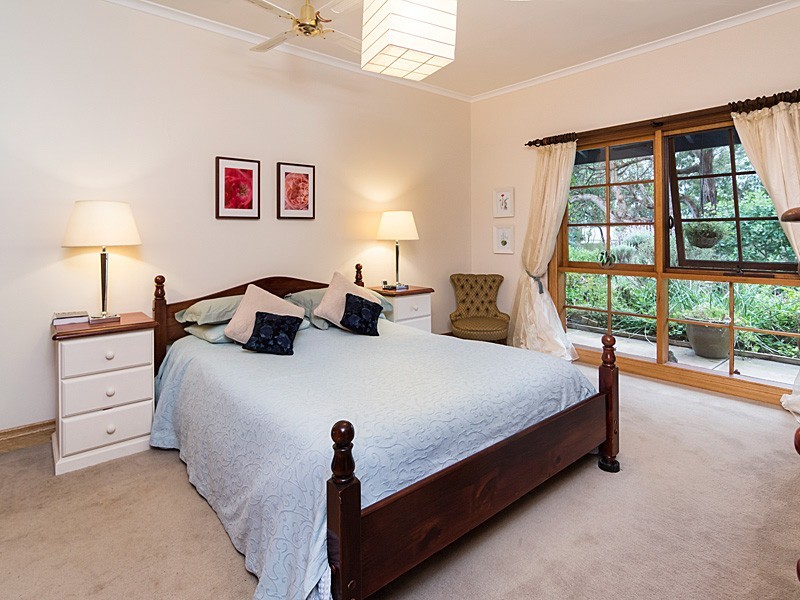 32 Walker Avenue, Heathfield SA 5153