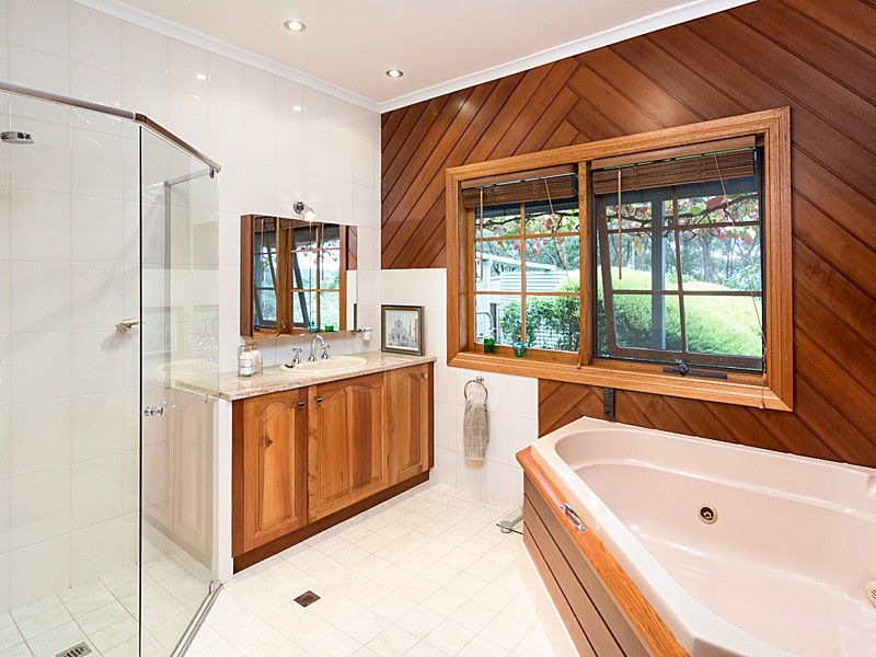 32 Walker Avenue, Heathfield SA 5153