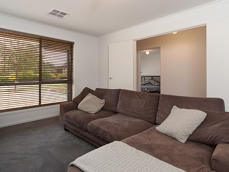 17 Hurling Drive, Mount Barker SA 5251