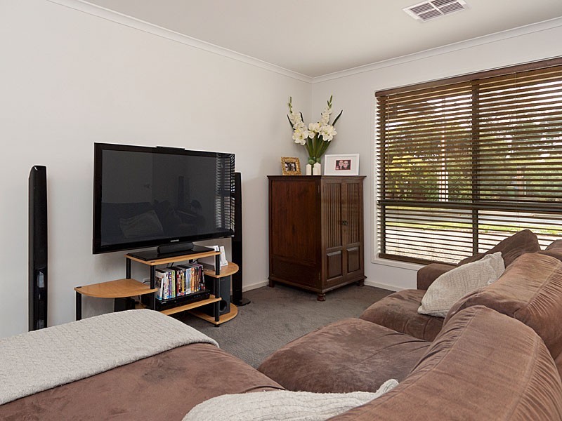 17 Hurling Drive, Mount Barker SA 5251