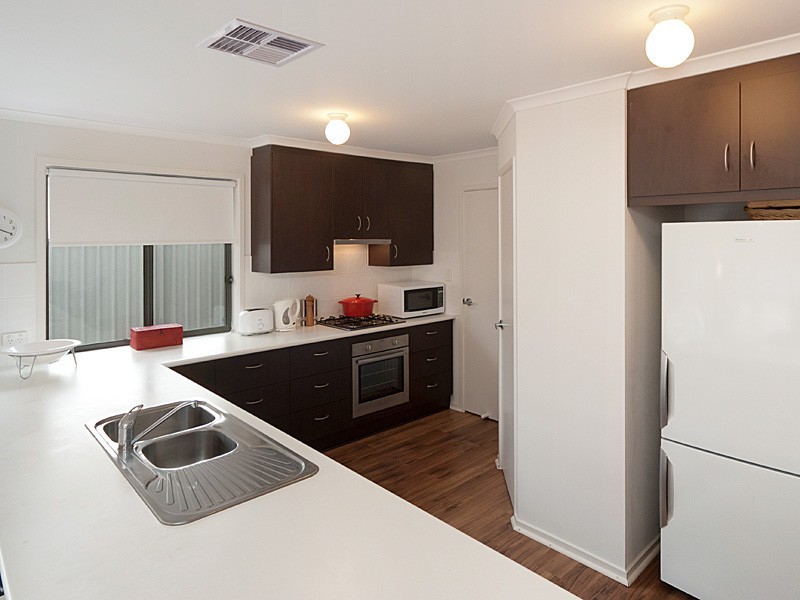 17 Hurling Drive, Mount Barker SA 5251
