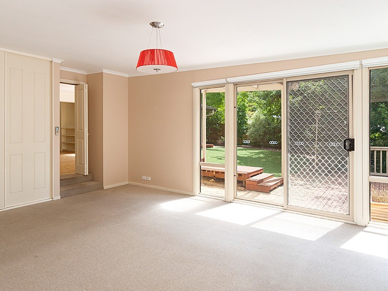 6 Hawker Road, Aldgate SA 5154