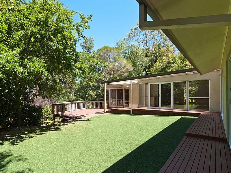 6 Hawker Road, Aldgate SA 5154