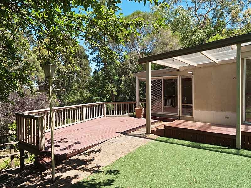 6 Hawker Road, Aldgate SA 5154