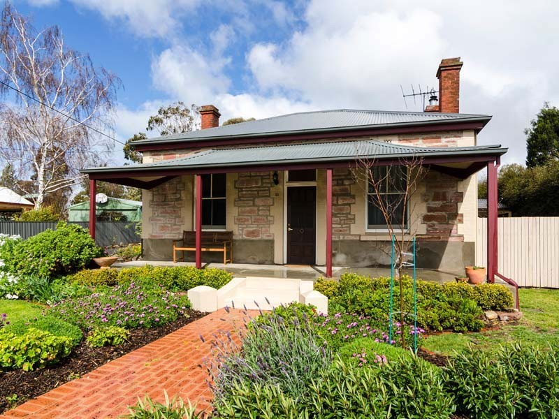 23 Hampden Road, Mount Barker SA 5251