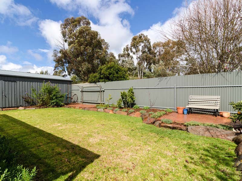 23 Hampden Road, Mount Barker SA 5251