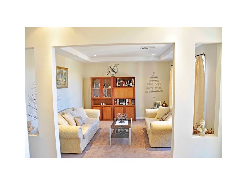 17 Nicholas Paech Drive, Hahndorf SA 5245