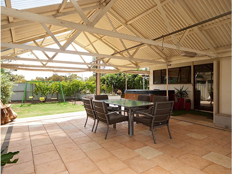 25 Hallett Street, Callington SA 5254