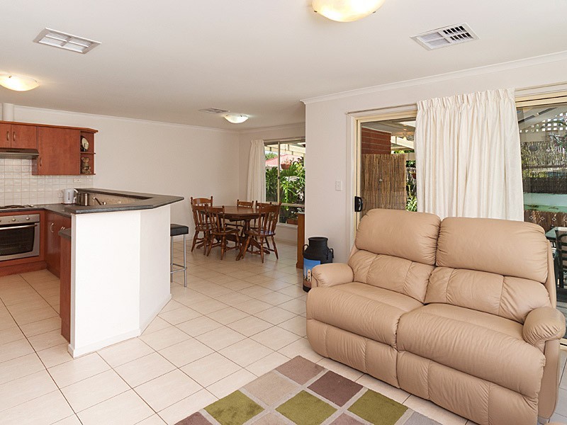 13 Green Avenue, Mount Barker SA 5251
