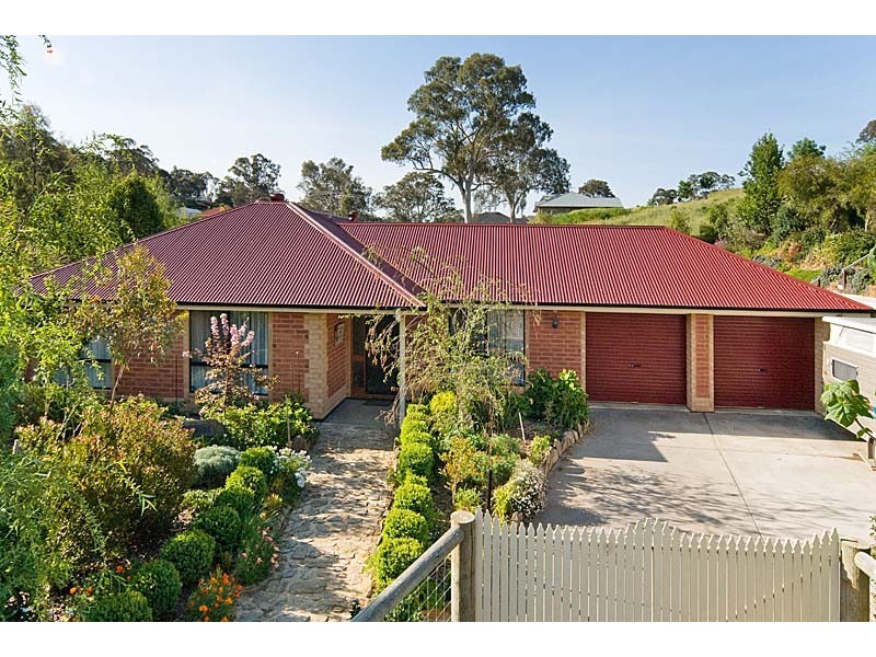 1 Fairfield Road, Mount Barker SA 5251