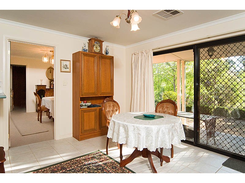 1 Fairfield Road, Mount Barker SA 5251