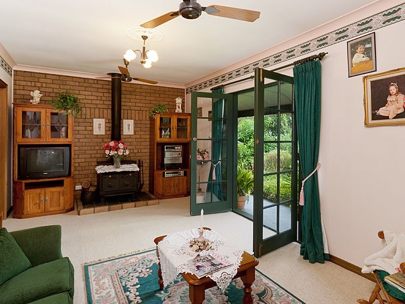 28 Fern Hill Road, Bridgewater SA 5155