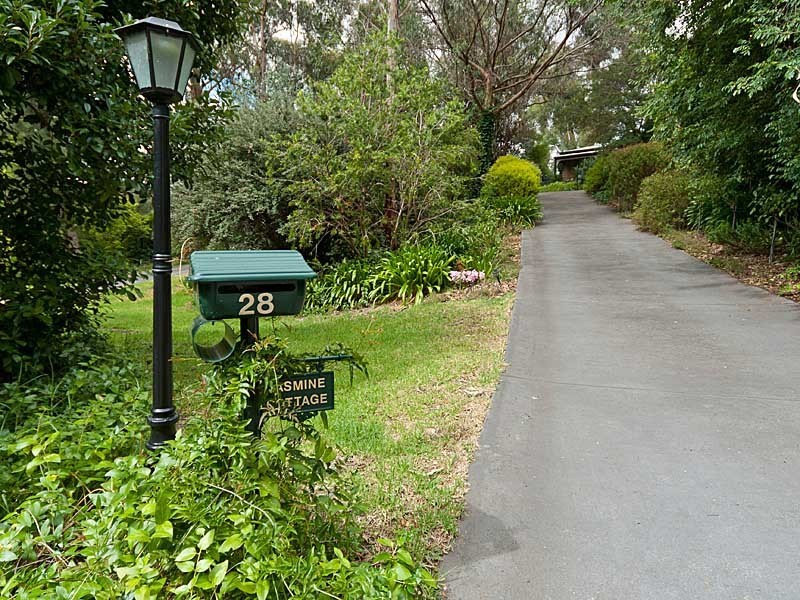 28 Fern Hill Road, Bridgewater SA 5155