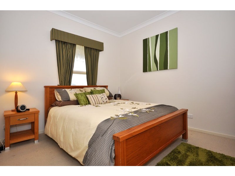 2 Estate Drive, Flagstaff Hill SA 5159