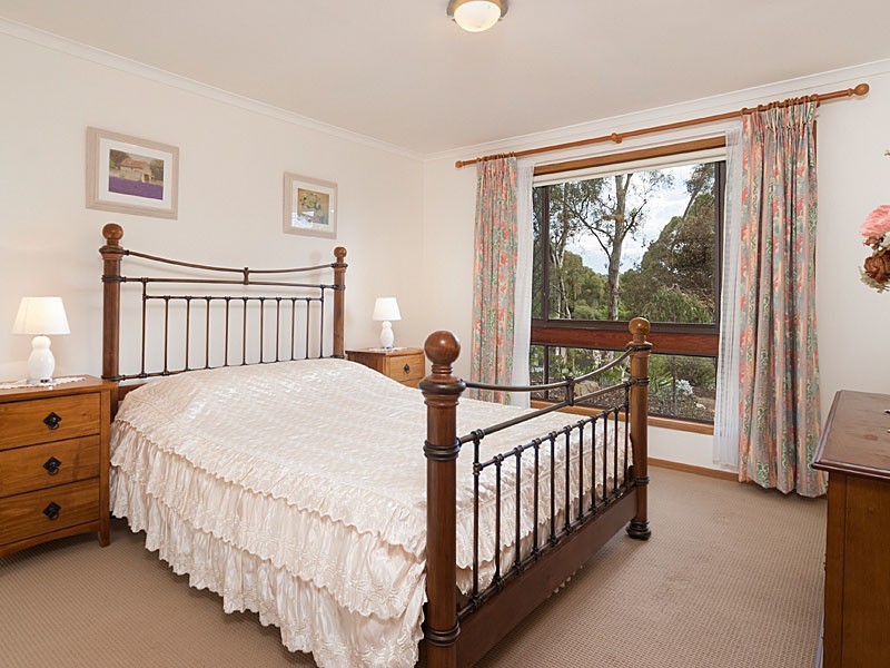 4 View Road, Woodside SA 5244