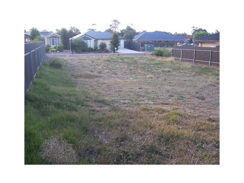 5 Field Drive, Strathalbyn SA 5255