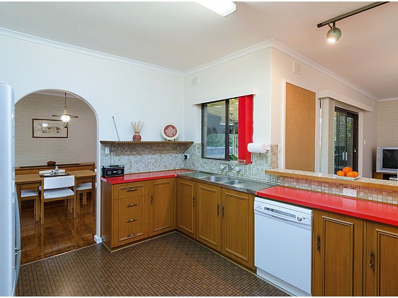 93 Ridgway Drive, Flagstaff Hill SA 5159