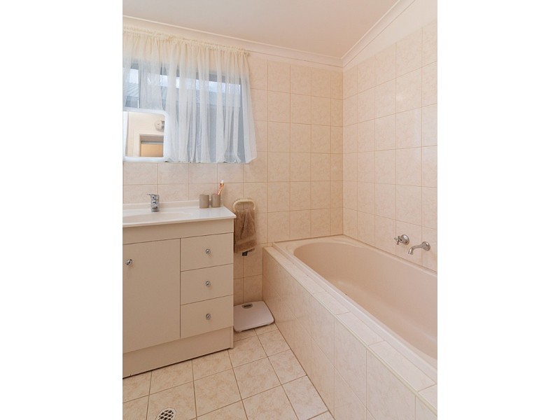 13 Adelaide Road, Echunga SA 5153