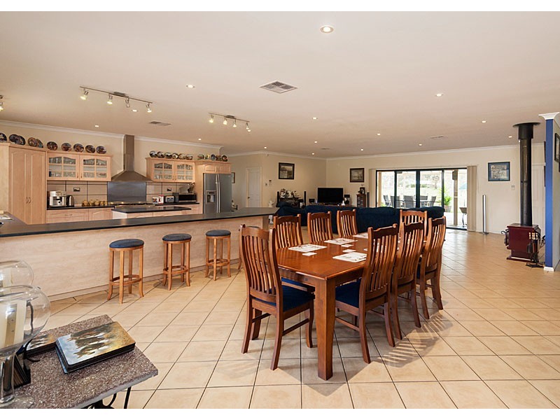 221 Brookman Road, Meadows SA 5201