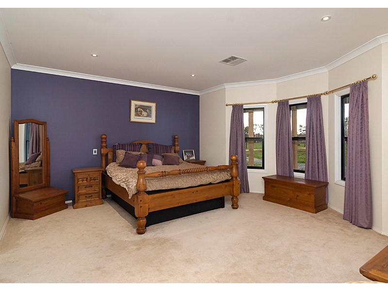 221 Brookman Road, Meadows SA 5201