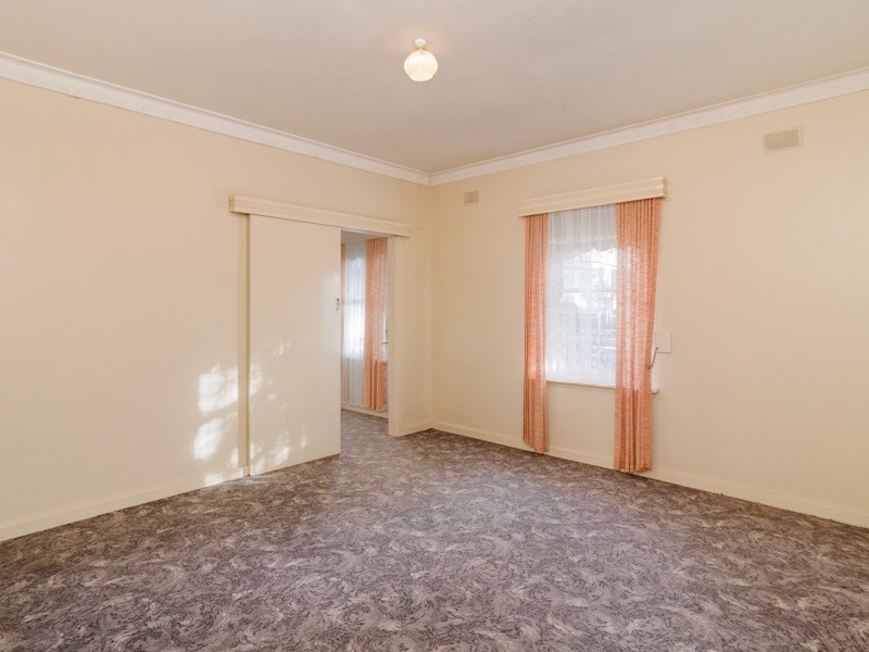 15 Hampden Road, Mount Barker SA 5251