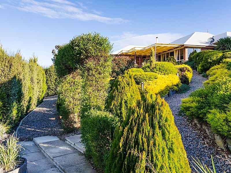 8 Schaefer Court, Mount Barker SA 5251