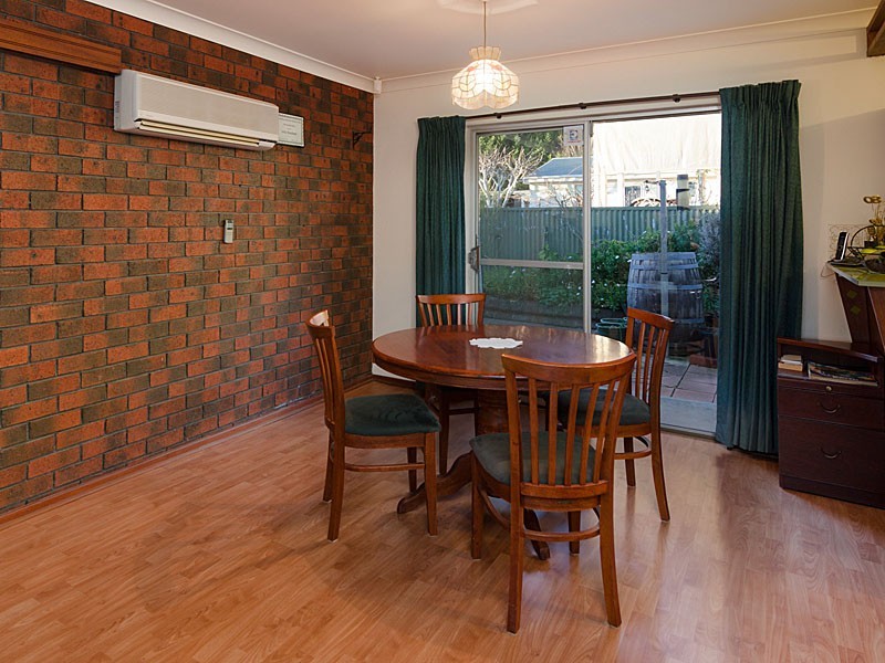 17 Collins Street, Hahndorf SA 5245