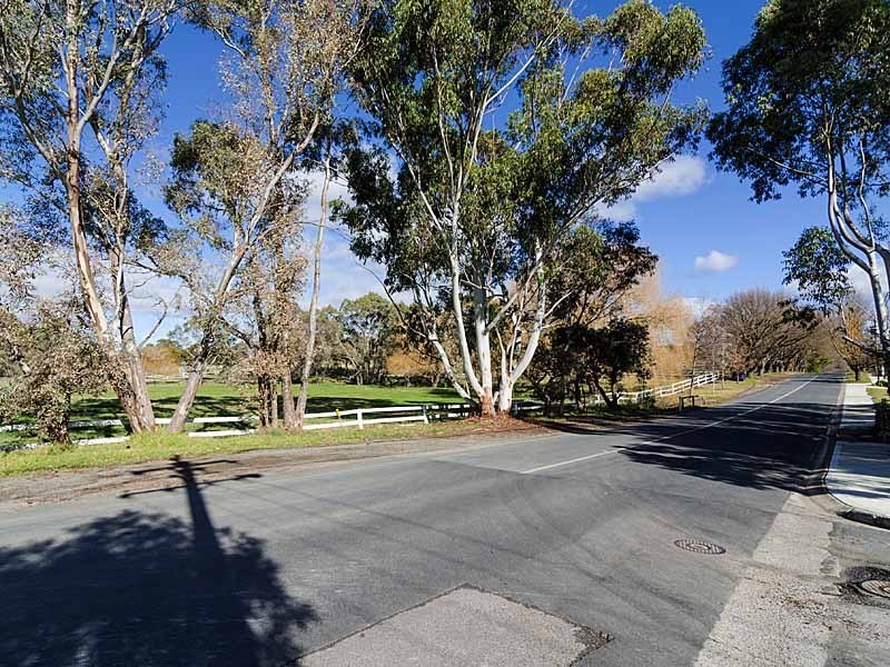 17 Collins Street, Hahndorf SA 5245